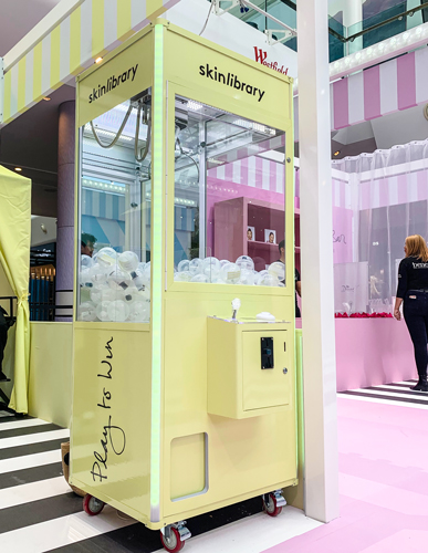 Skinlibrary branded claw machine at westfields