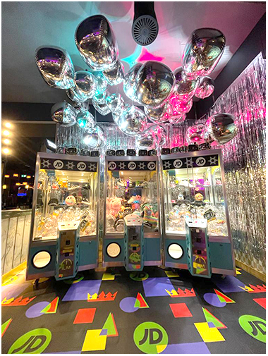 JD Sports Christmas Party branded prize grabber arcade machine for event hire